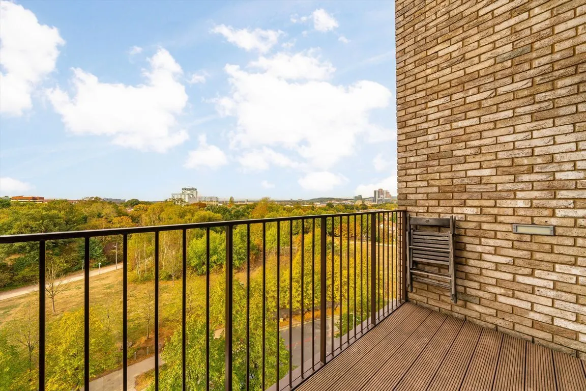 Lakeside Drive, NW10, photo 8