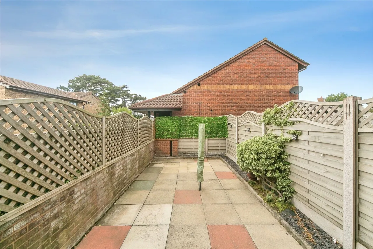 Maes Y Coed, Deganwy, LL31, photo 11