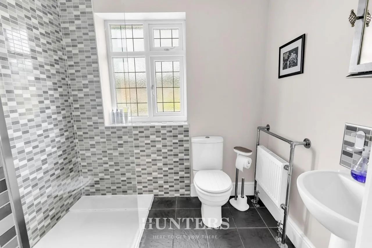 Dingle Road, Woodside, M24, photo 18