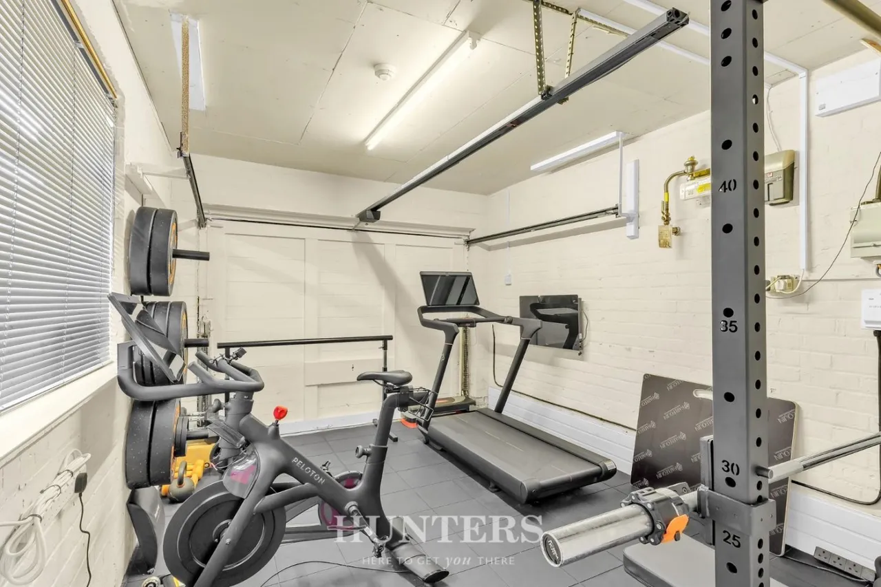 Dingle Road, Woodside, M24, photo 14