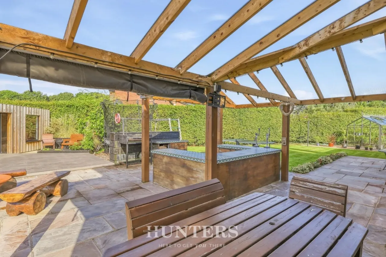Dingle Road, Woodside, M24, photo 31