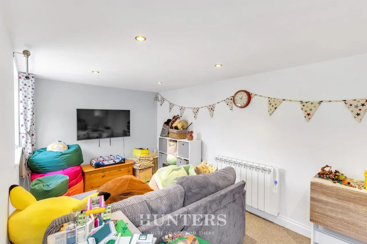 Dingle Road, Woodside, M24, photo 15