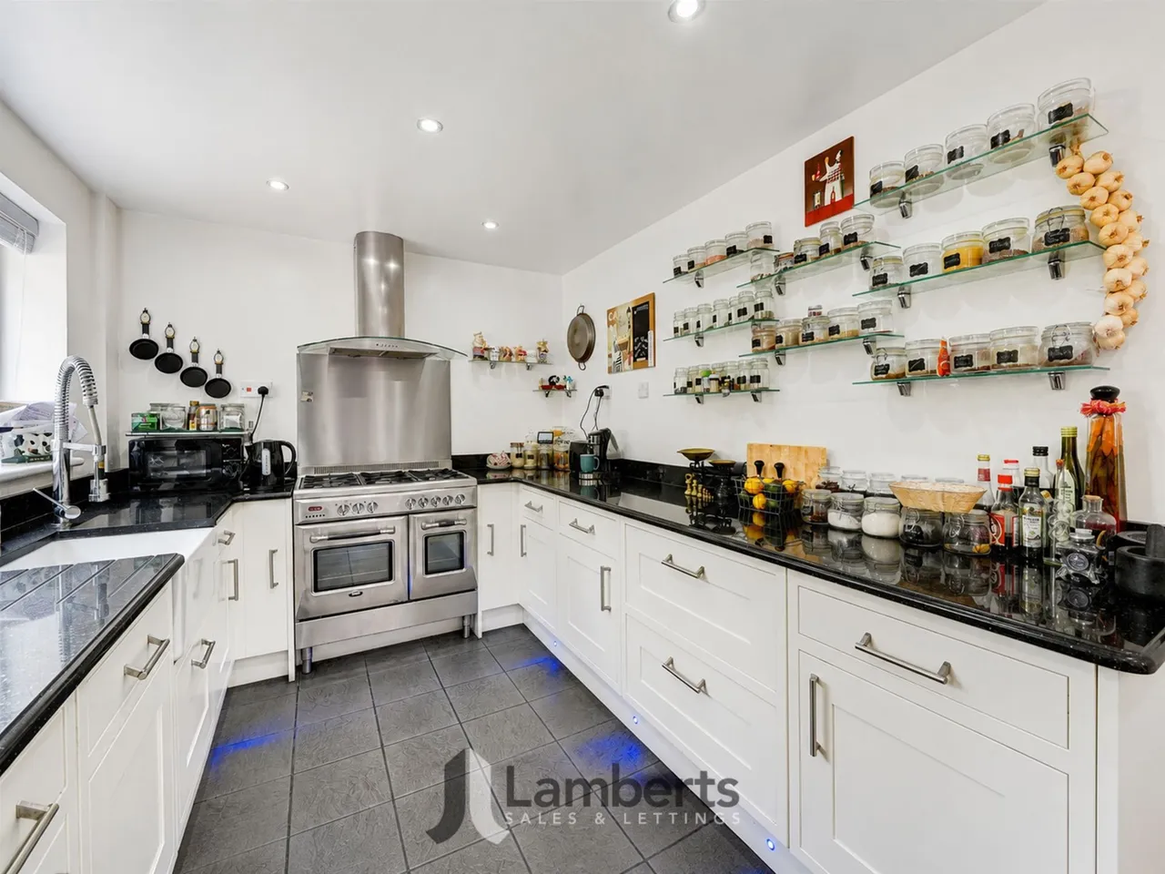 7 Erwood Close, Redditch, photo 13