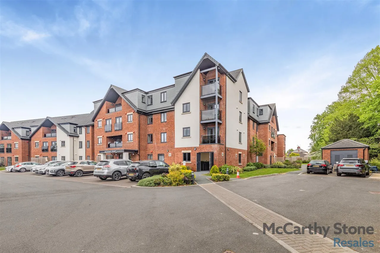 Burlington Gardens, Leyland, PR25, photo 19