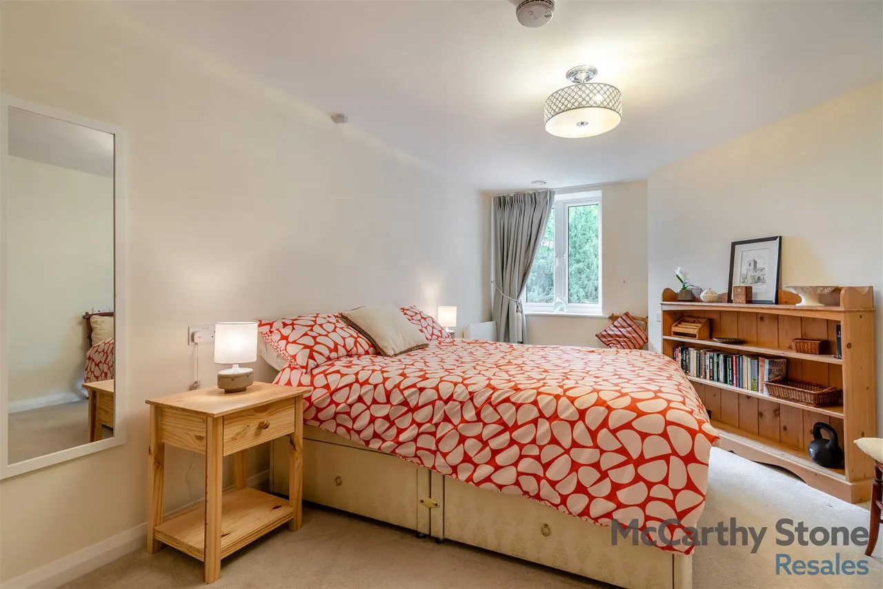 Burlington Gardens, Leyland, PR25, photo 8