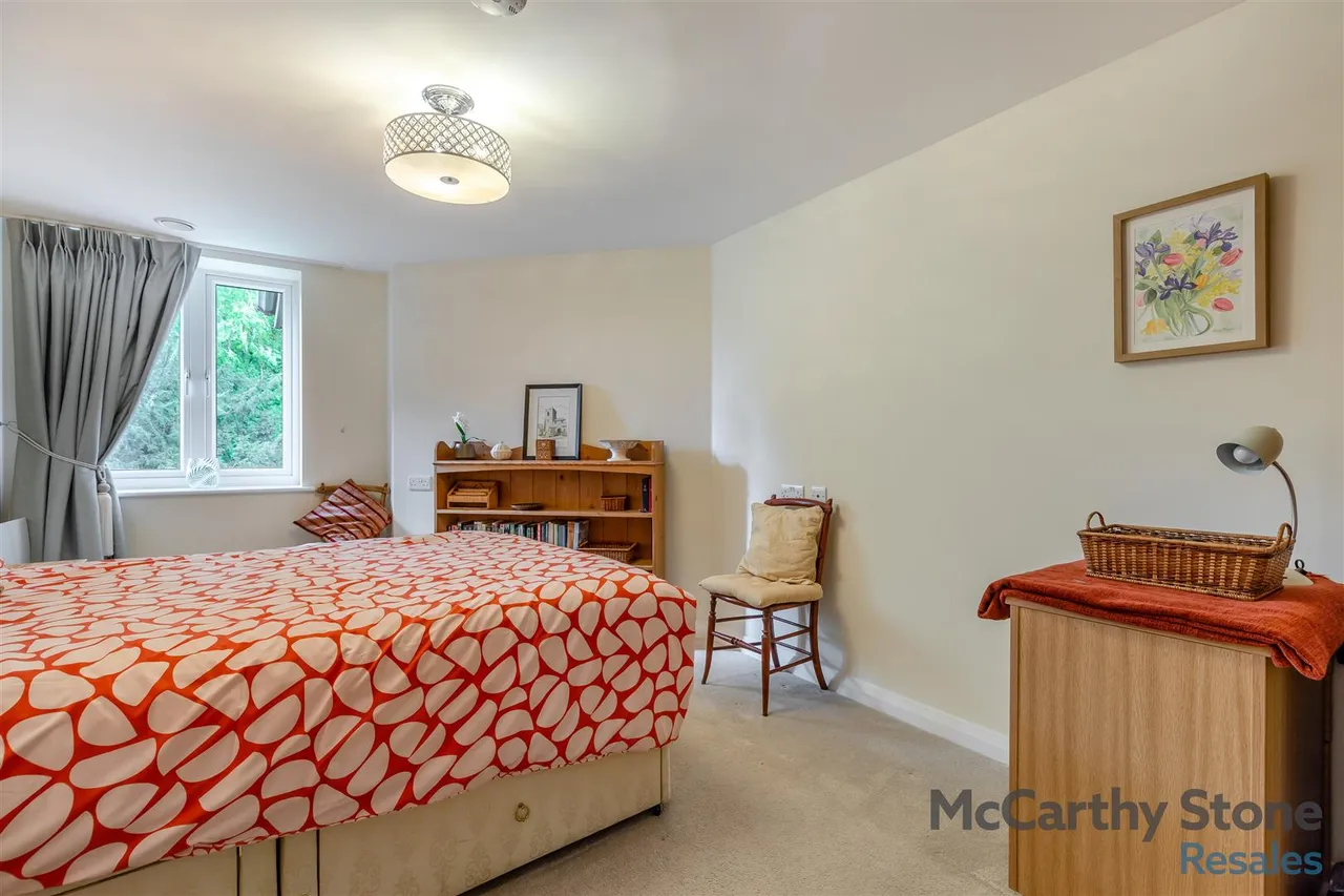 Burlington Gardens, Leyland, PR25, photo 9