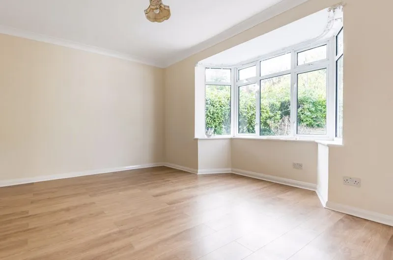 Box Ridge Avenue, Purley CR8 3AR, photo 7