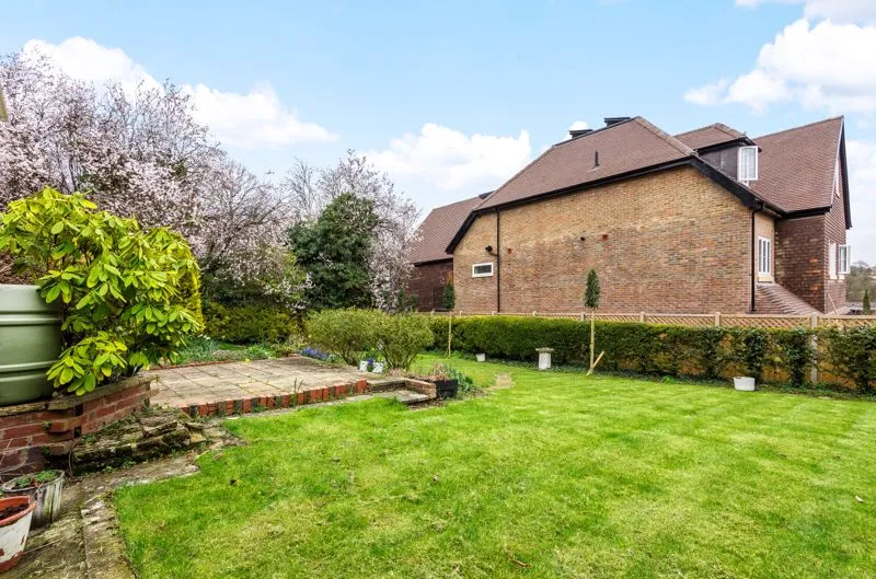 Box Ridge Avenue, Purley CR8 3AR, photo 12
