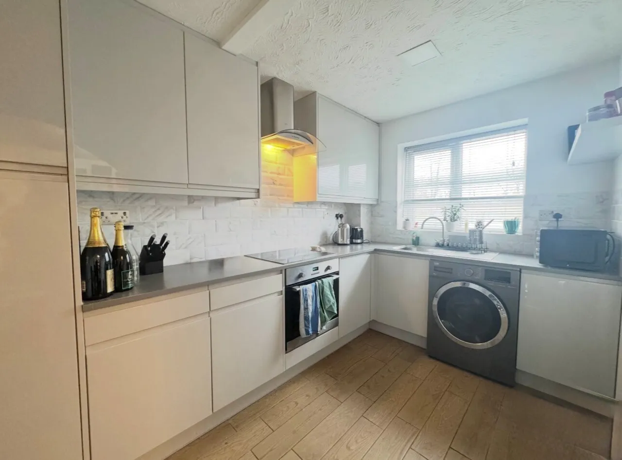 Hilda Wharf, HP20, photo 5