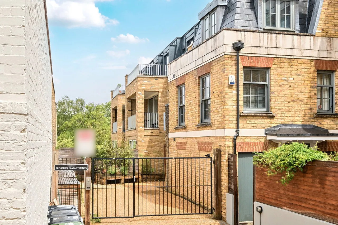 Moonlight Drive, SE23, photo 17