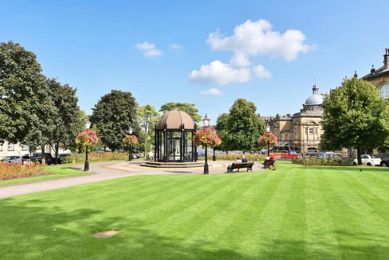 Crescent Road, Harrogate, HG1, photo 6