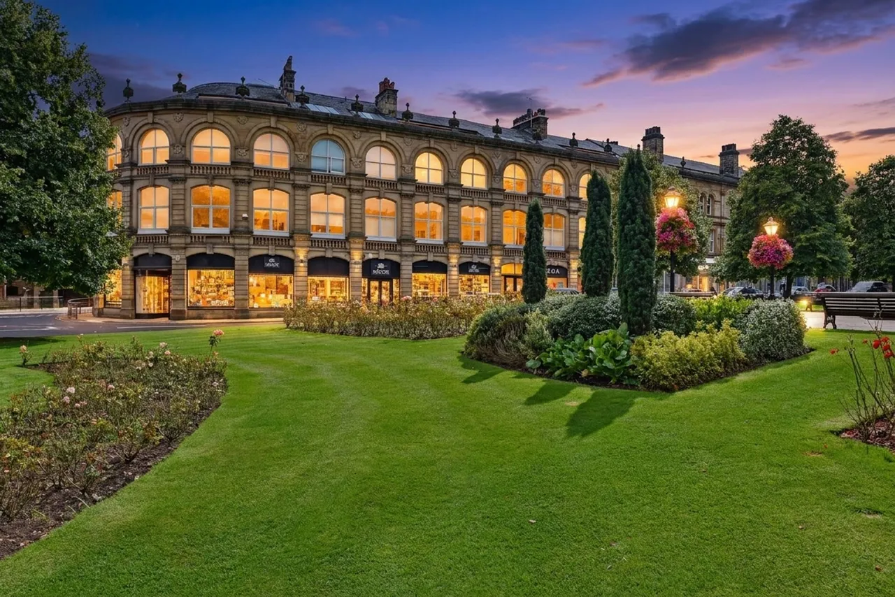 2 bed flat for sale, Crescent Road, Harrogate, HG1