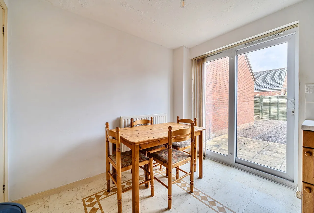 Graylag Crescent, Gloucestershire, Walton Cardiff, GL20 7RR, photo 4