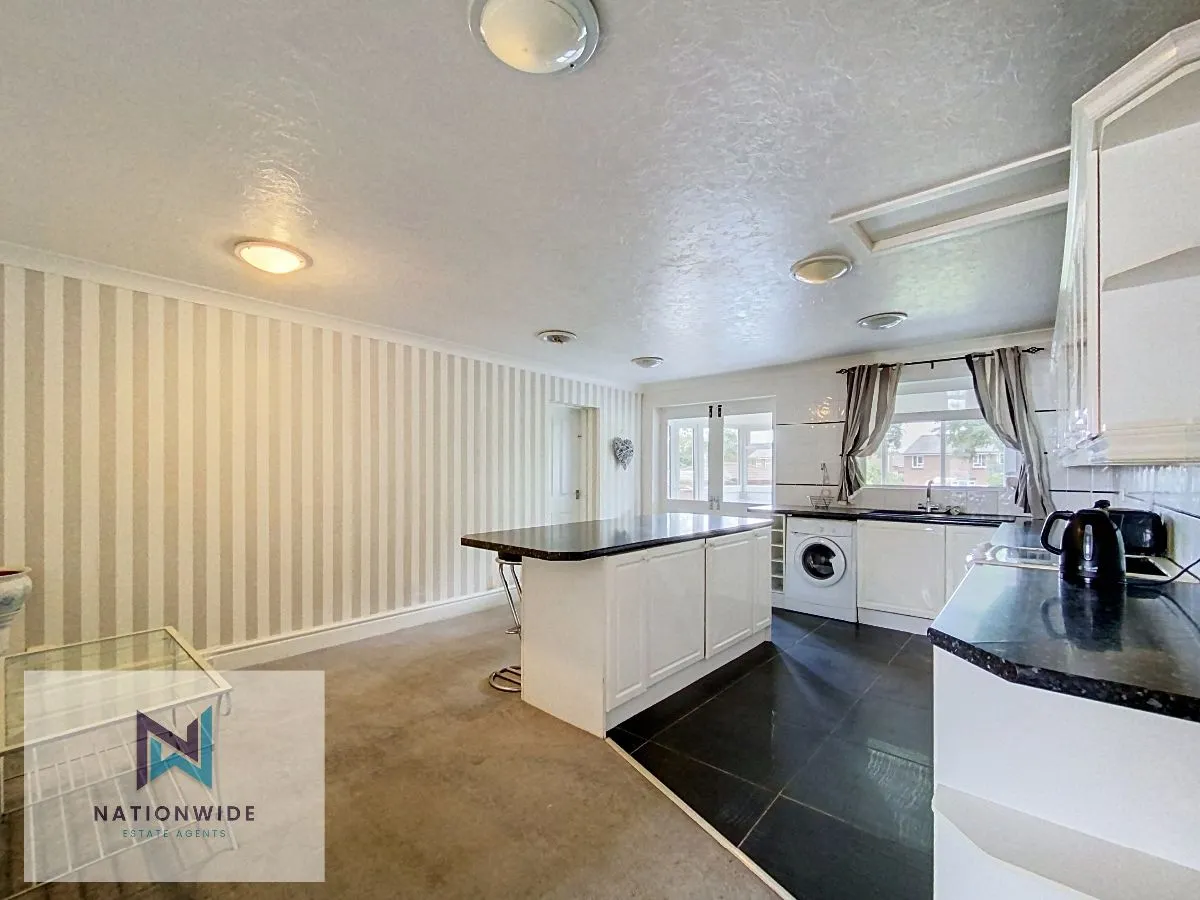 Tennyson Avenue, Chorley, Lancashire, PR7 3HX, photo 6