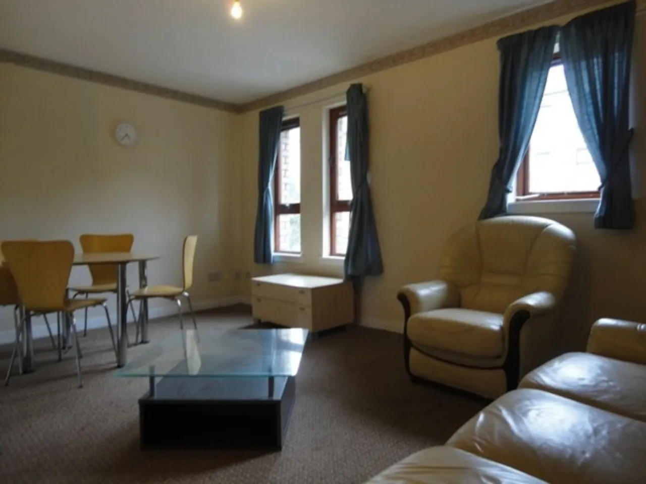 Raeberry Street, Glasgow, G20, photo 2