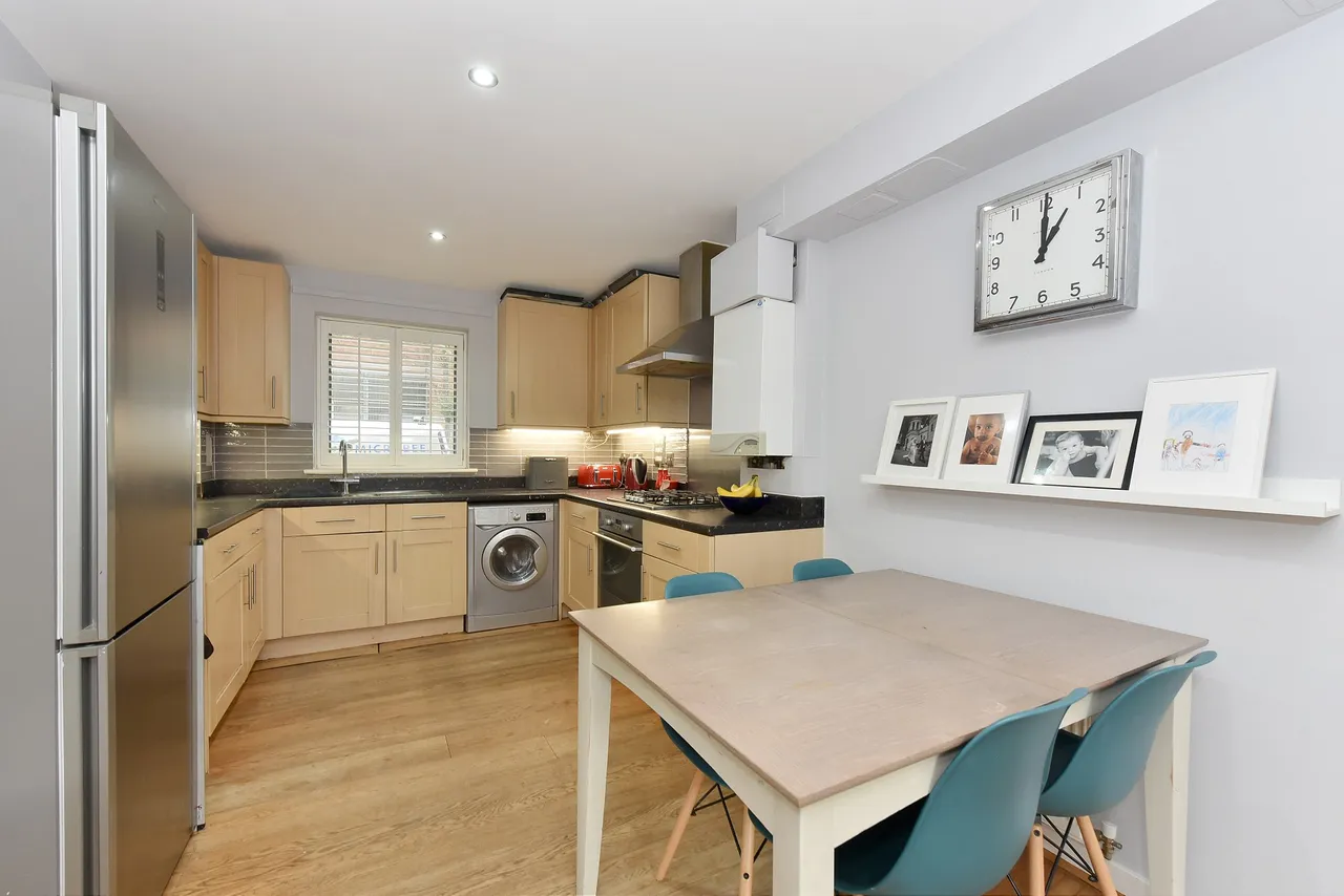Bagleys Lane, Fulham, London, SW6, photo 4