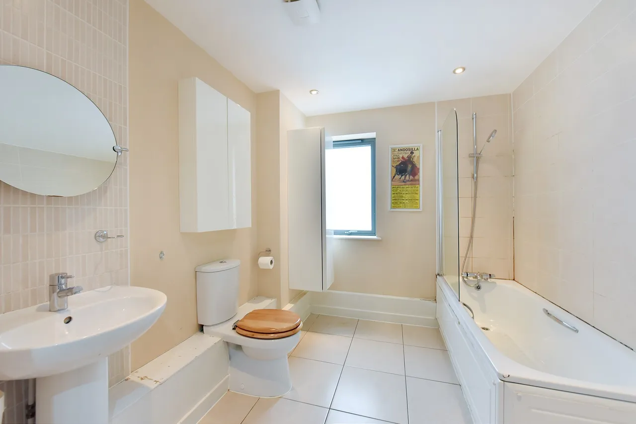 Bagleys Lane, Fulham, London, SW6, photo 8