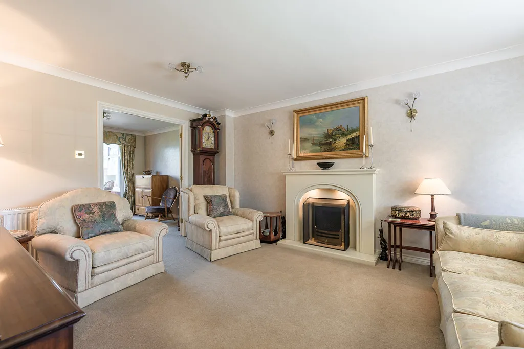 Deer Park Drive, Newport, photo 8