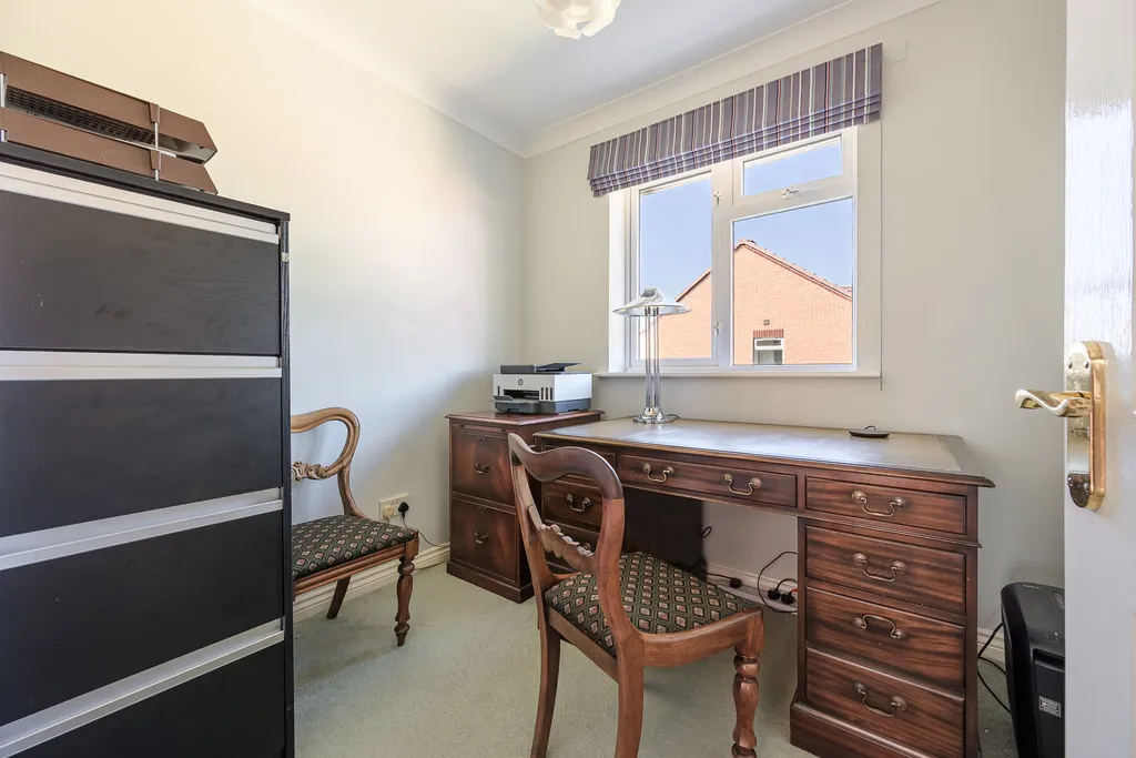 Deer Park Drive, Newport, photo 22
