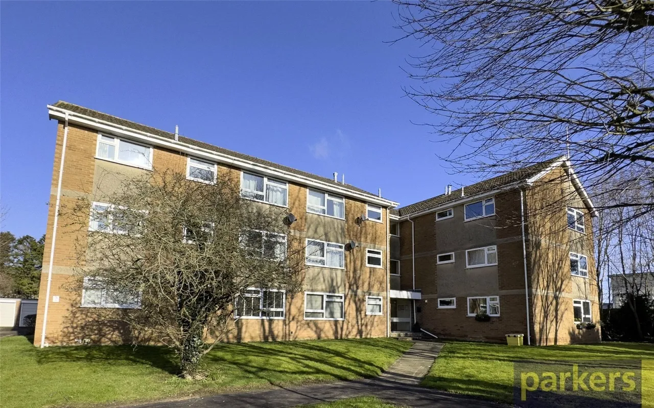 1 bed flat for sale, Woodlands Road, Witney, OX28