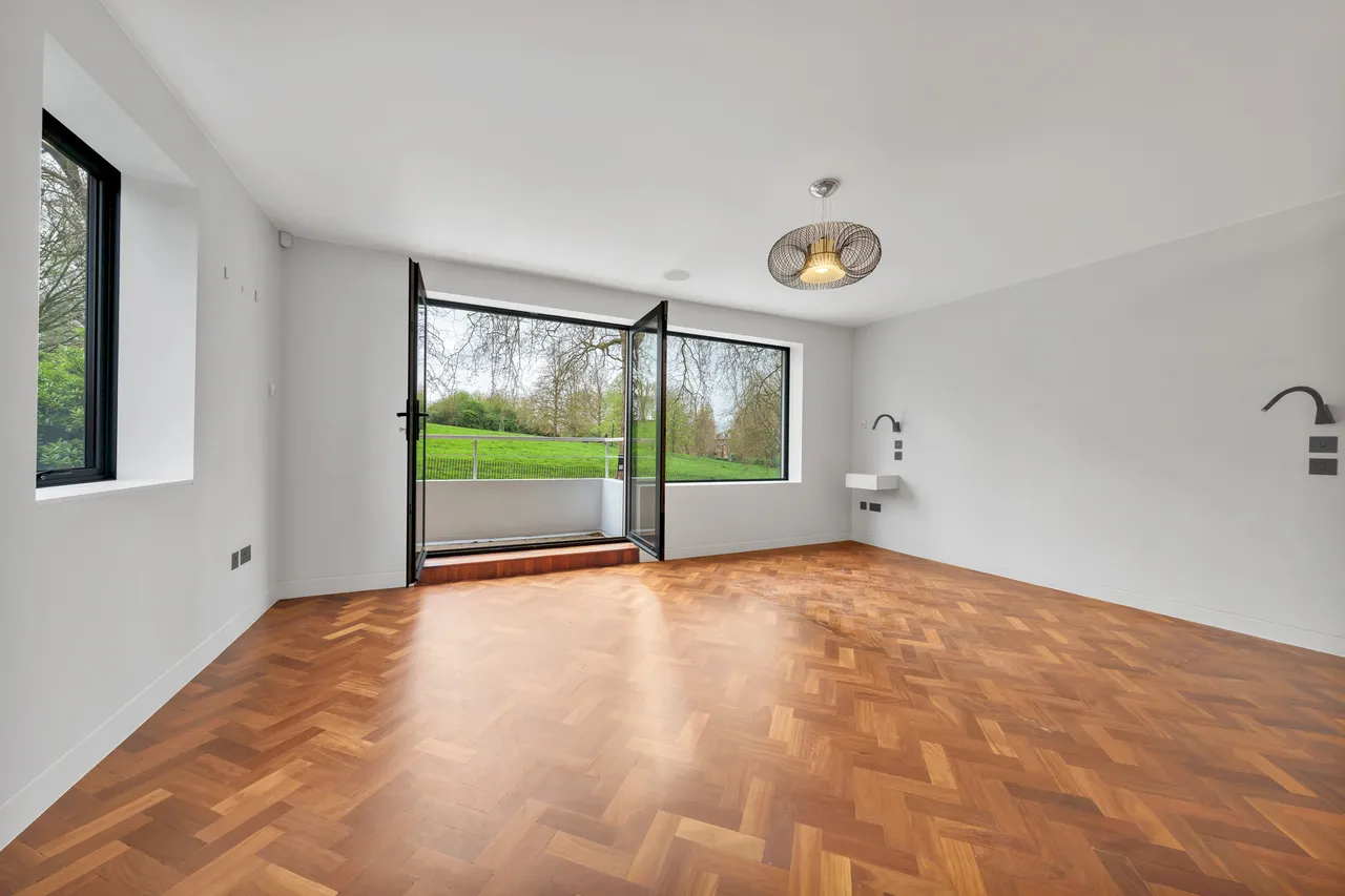 Meadowbank, London, NW3, photo 4