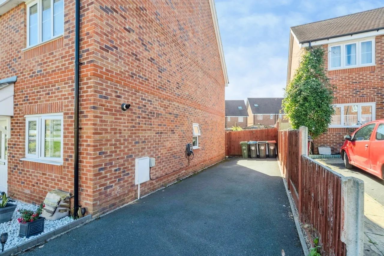 Brick Field, Bletchley, MK2, photo 14