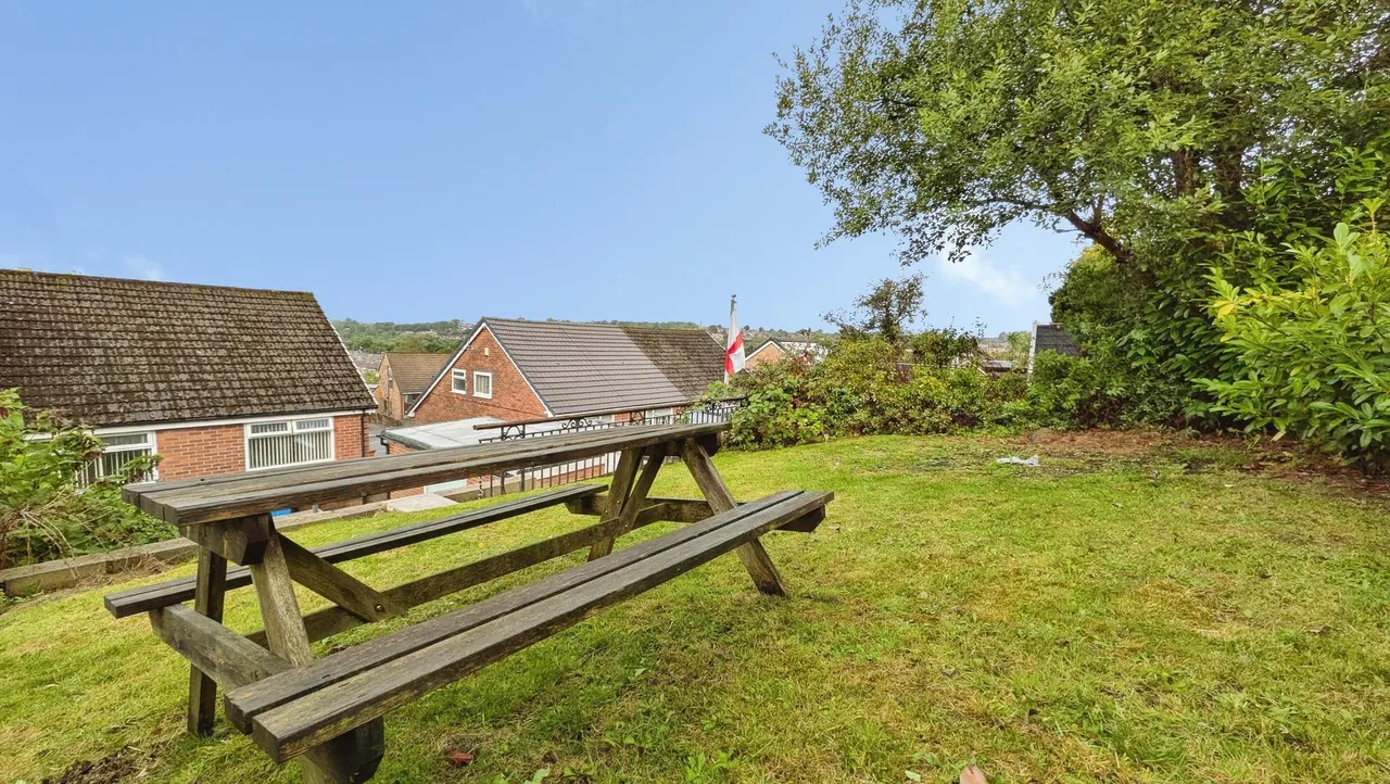Carr House Road, Springhead, OL4, photo 20