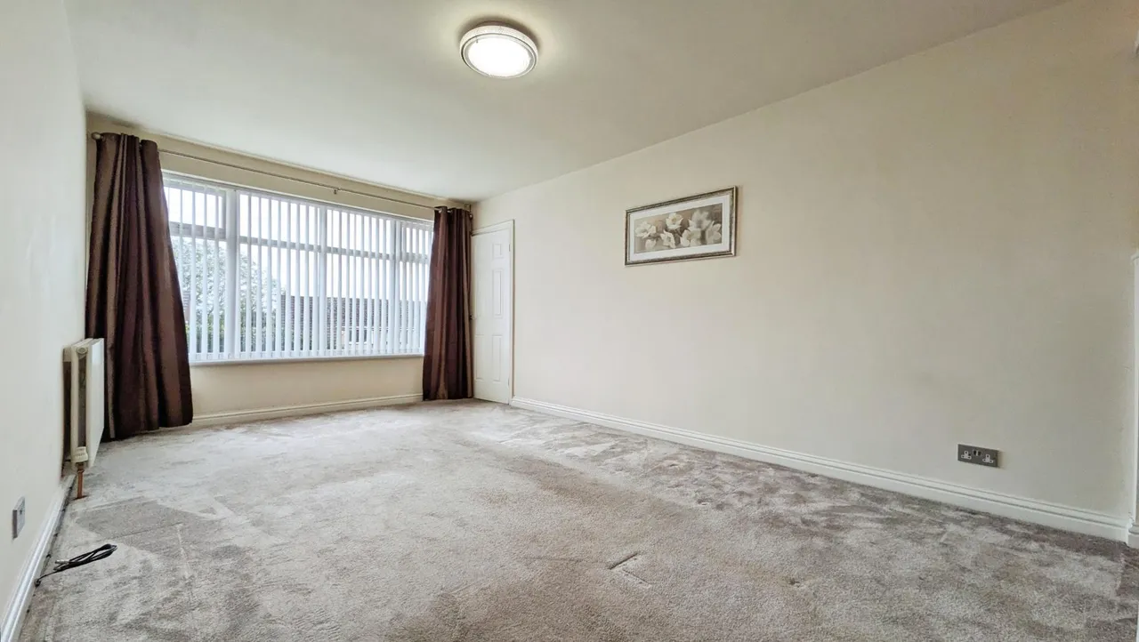 Carr House Road, Springhead, OL4, photo 8