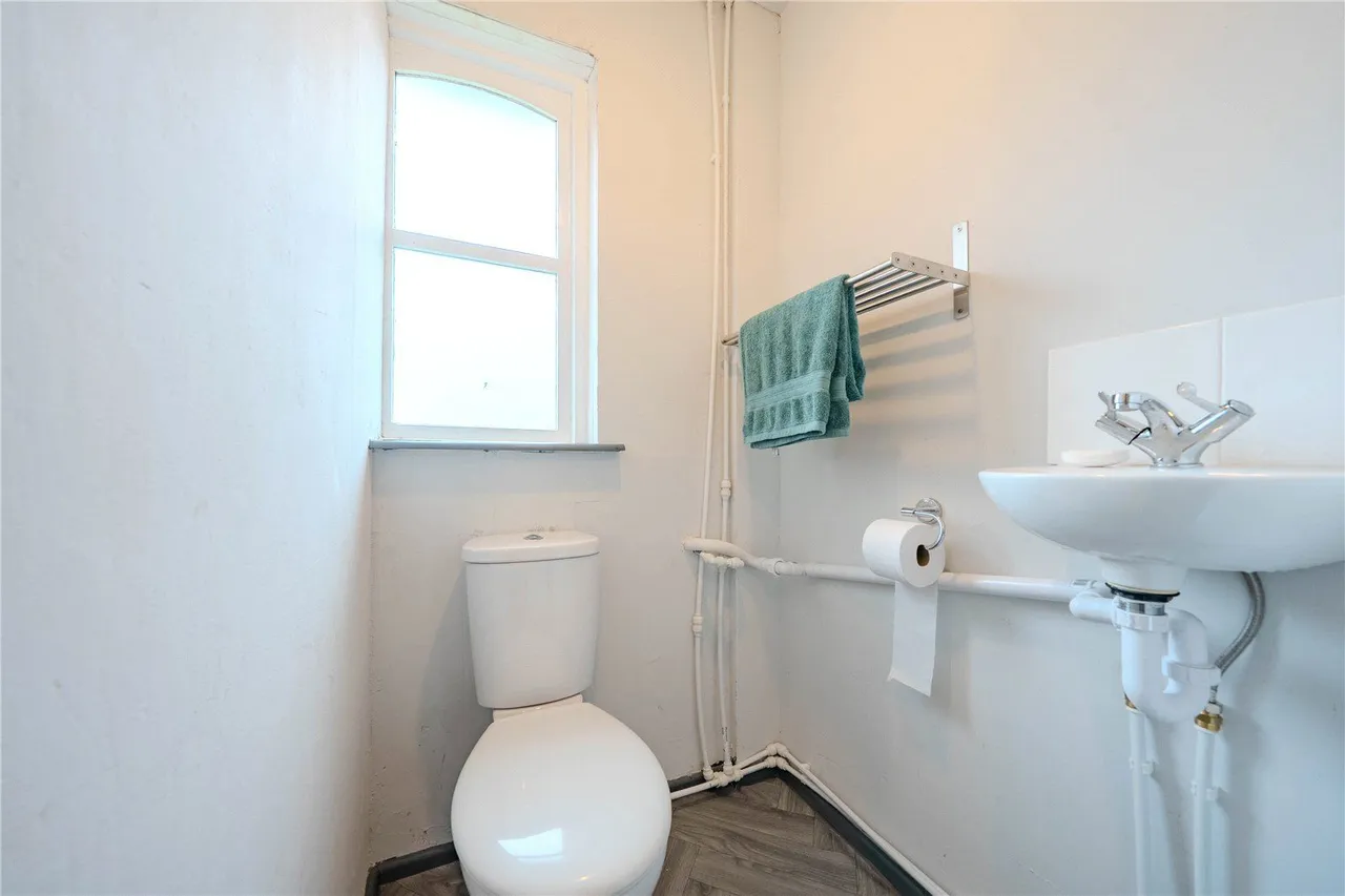 Dawsons Corner, Stanningley, LS28, photo 17