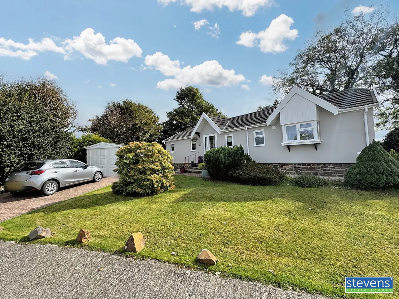 2 bed park home for sale, Springfield, Four seasons village, EX19