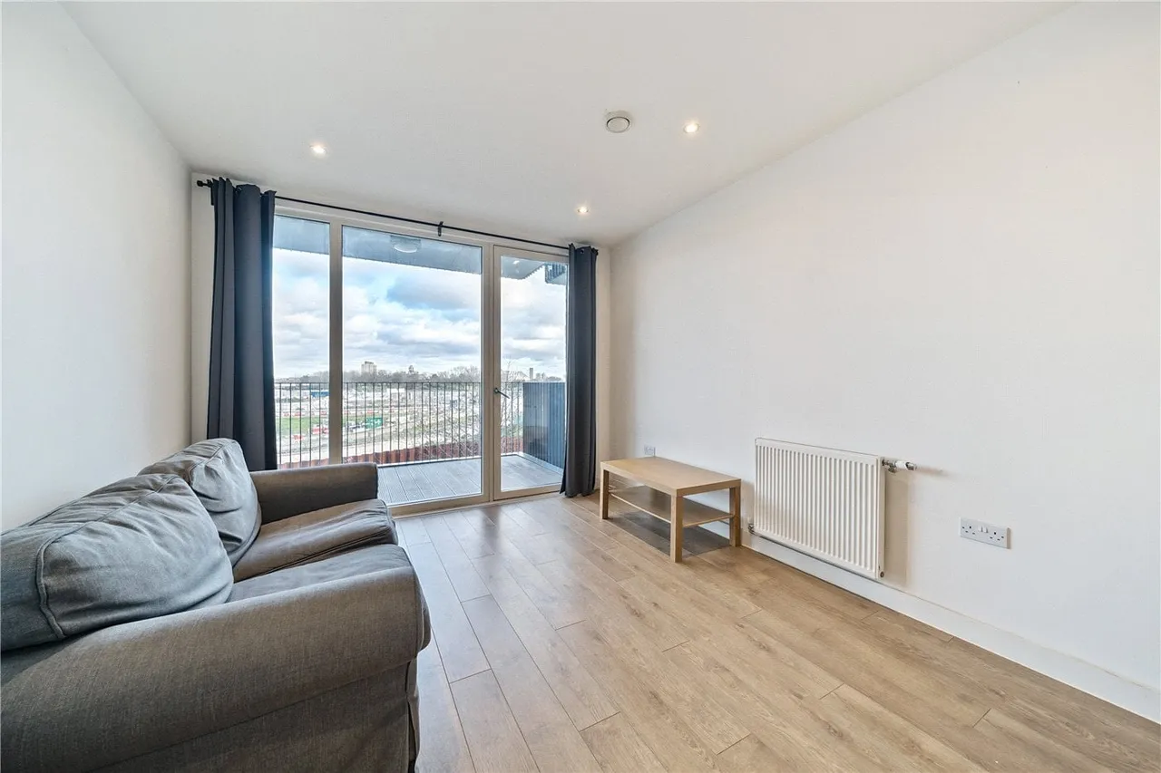 Staith Court, 8 Nicholson Square, London, E3, photo 3