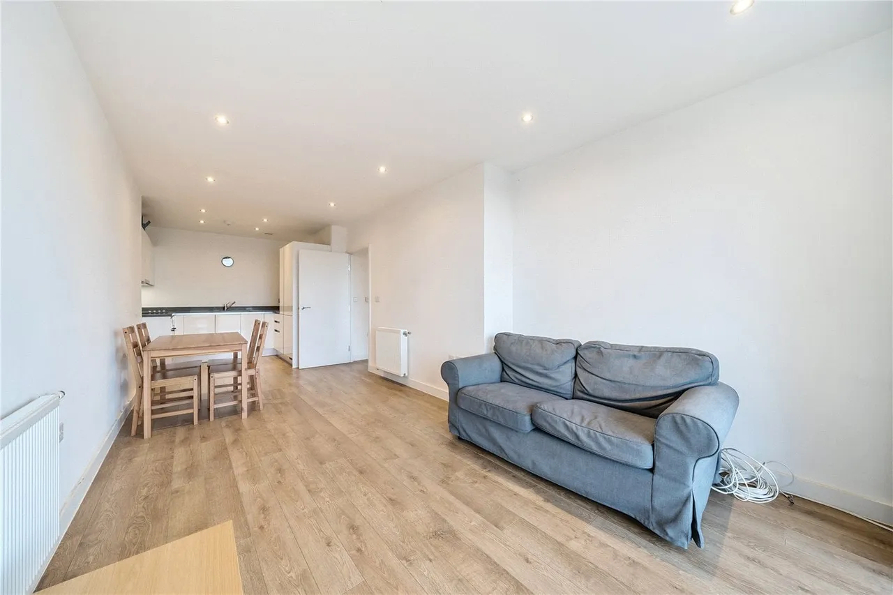 Staith Court, 8 Nicholson Square, London, E3, photo 4