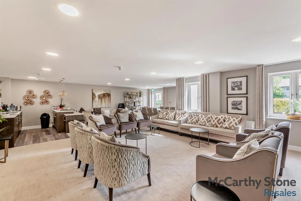 Shortwood Copse Lane, Kempshott, RG23, photo 11