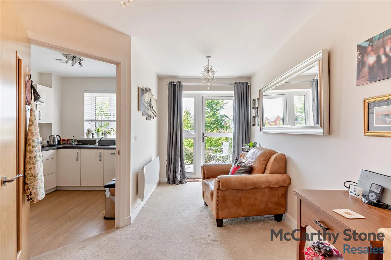 Shortwood Copse Lane, Kempshott, RG23, photo 12