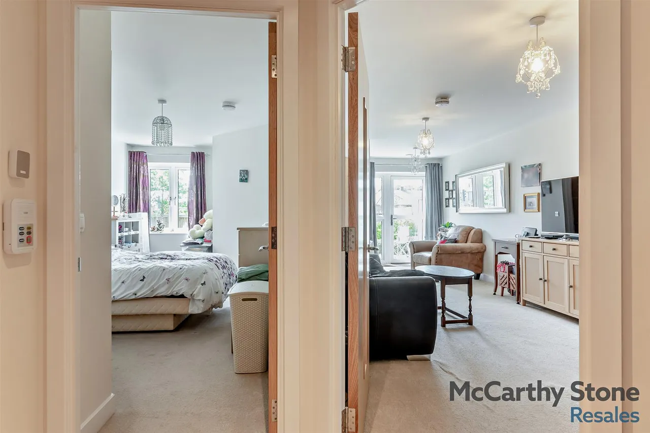 Shortwood Copse Lane, Kempshott, RG23, photo 10