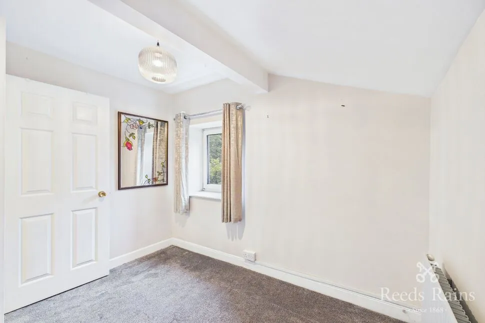 Taylor Hill Road, Berry Brow, Huddersfield, West Yorkshire, HD4, photo 6