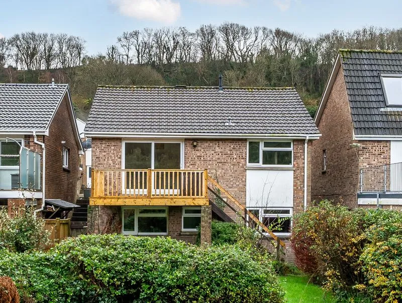 4 bed house for sale — Hazel Avenue, Braunton