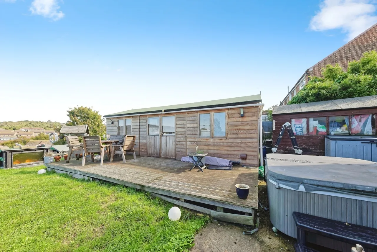 Hobart Crescent, Dover, Kent, CT16, photo 12