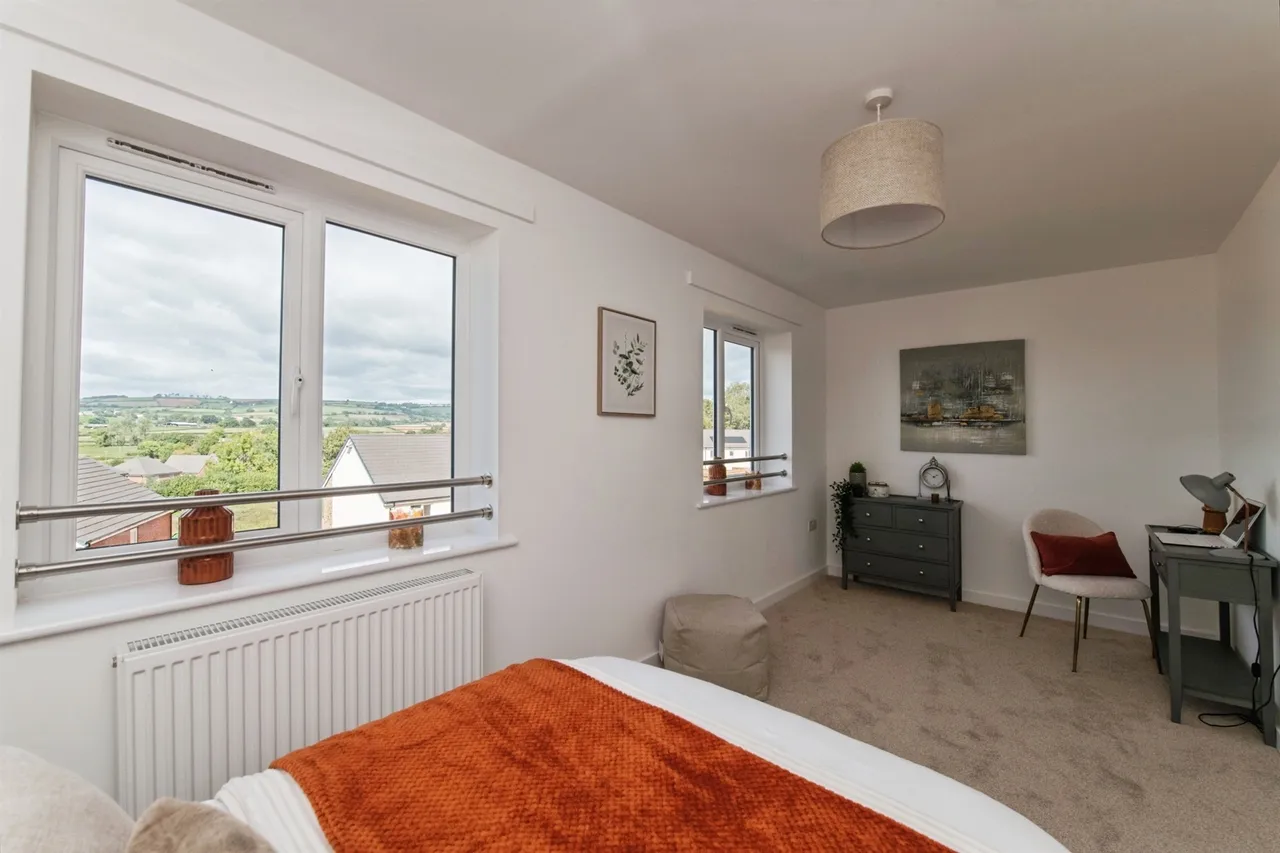 Braid Drive, Tiverton, EX16, photo 10