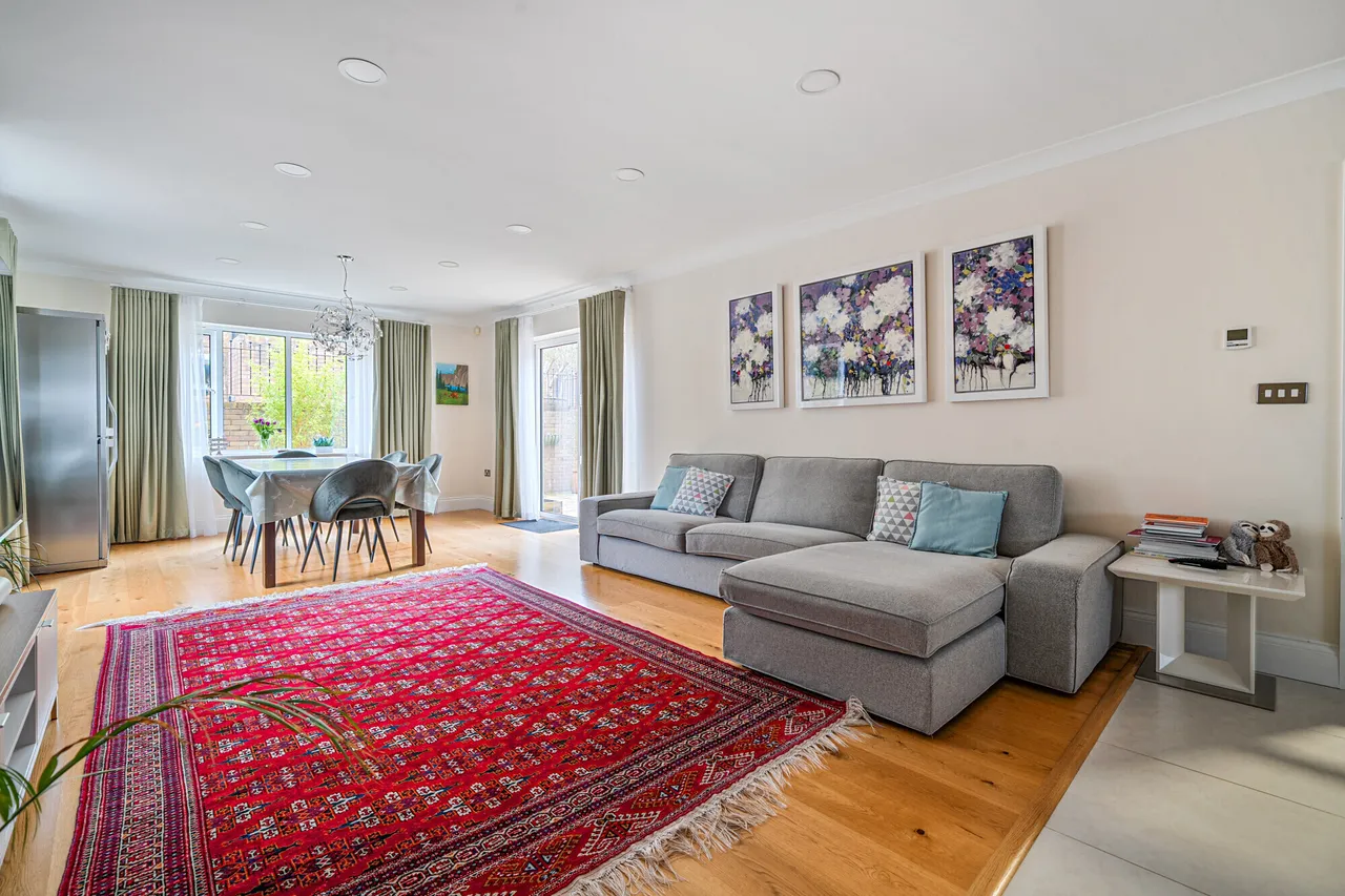 Oakley Road, Cheltenham, GL52, photo 4