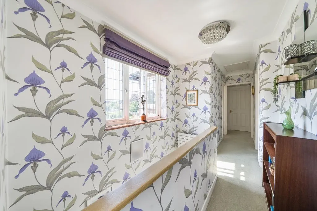 Winchelsey Rise, South Croydon, photo 11