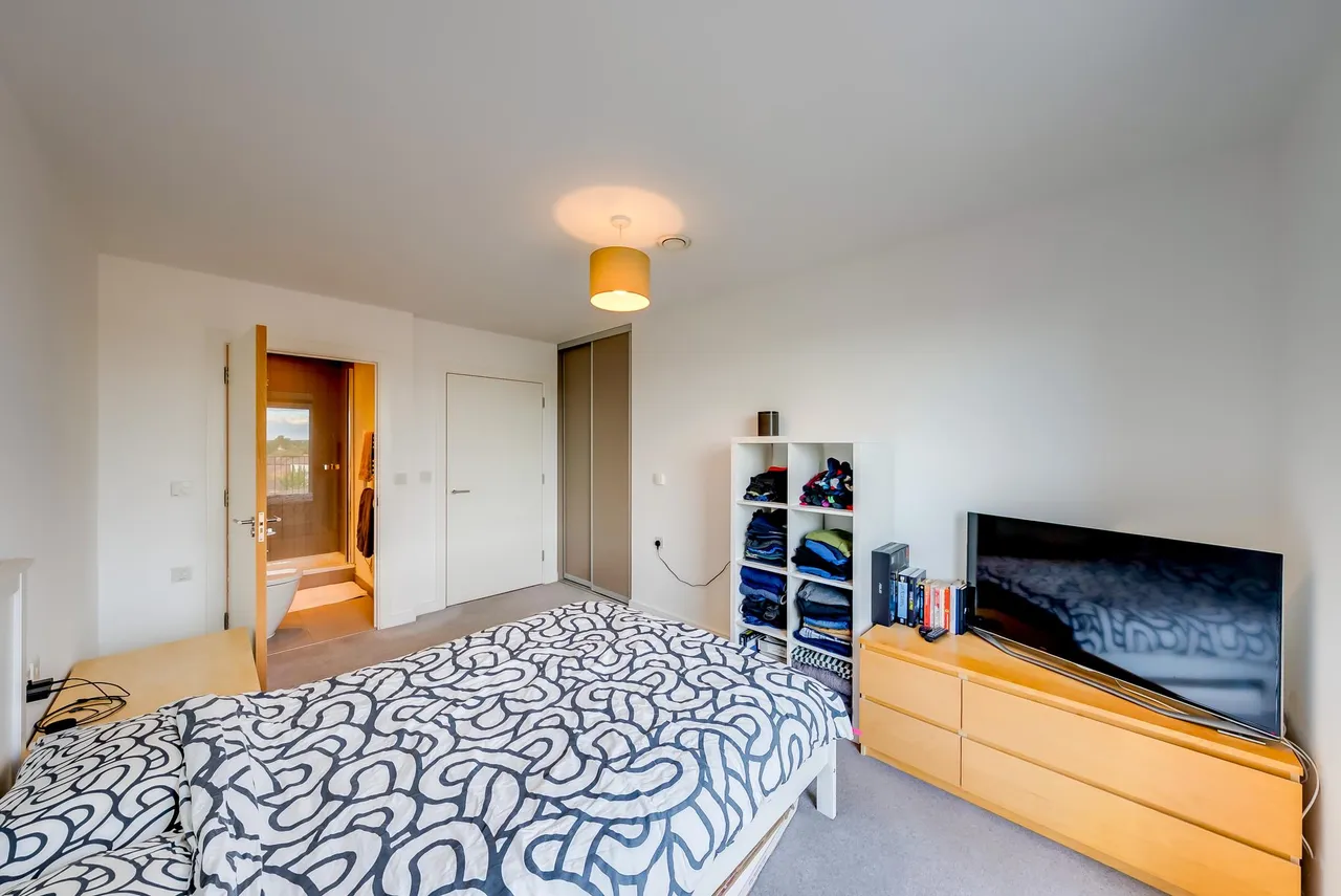 Leyton Road, London, E15, photo 15