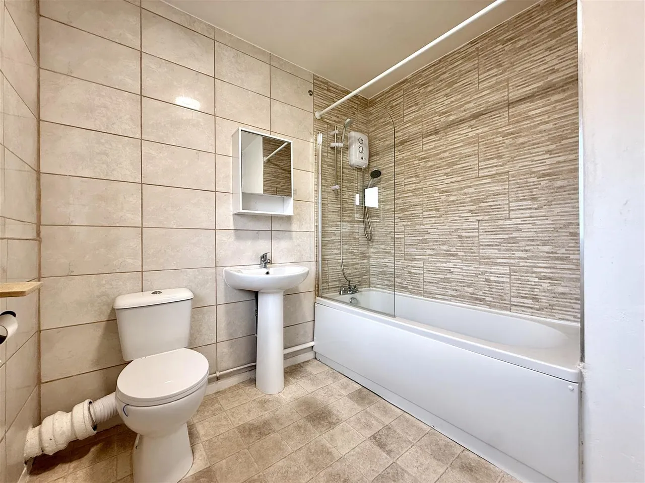 Poplar Road, Loughborough, photo 16