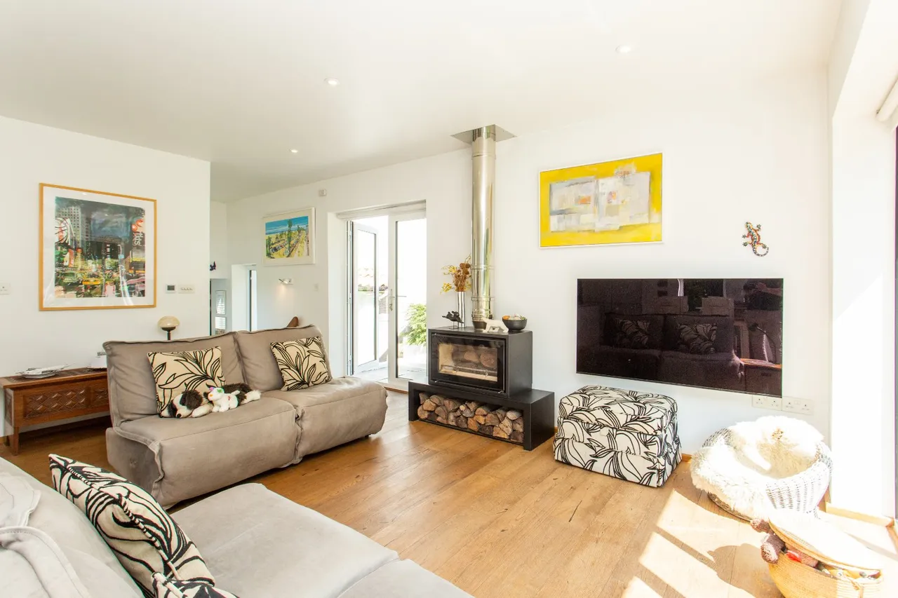 Beach Road, St Margaret's Bay, CT15, photo 3