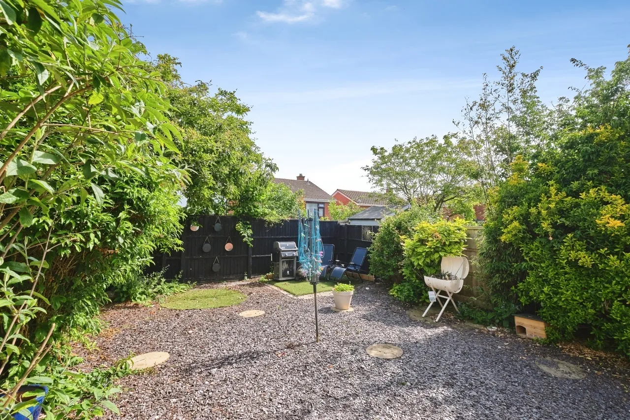Curlew Close, Lichfield, WS14, photo 17