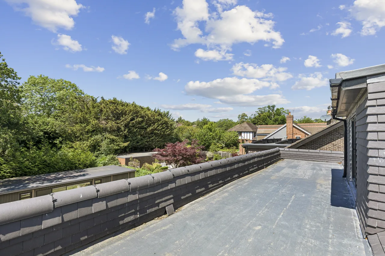 Pipers Green Lane, Edgware, HA8, photo 12