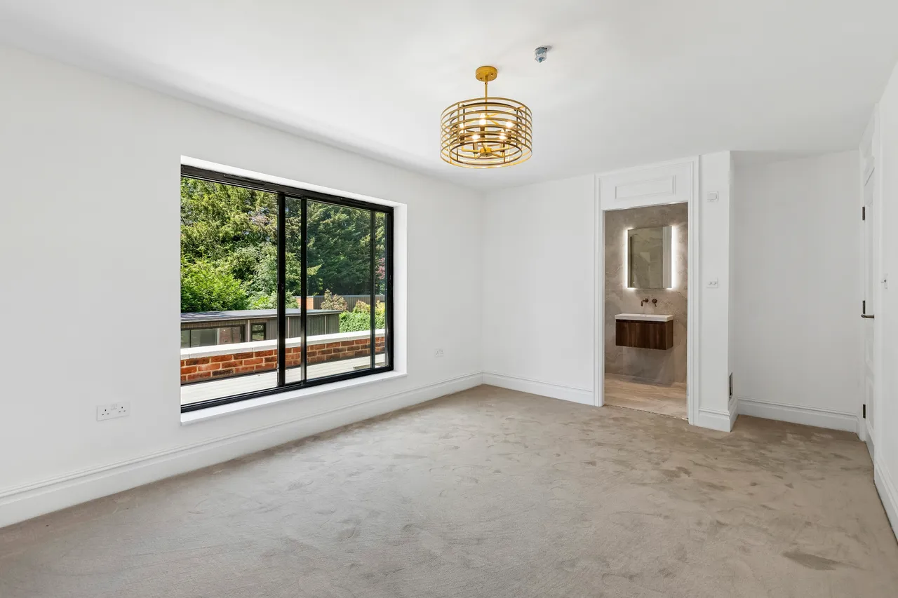 Pipers Green Lane, Edgware, HA8, photo 20