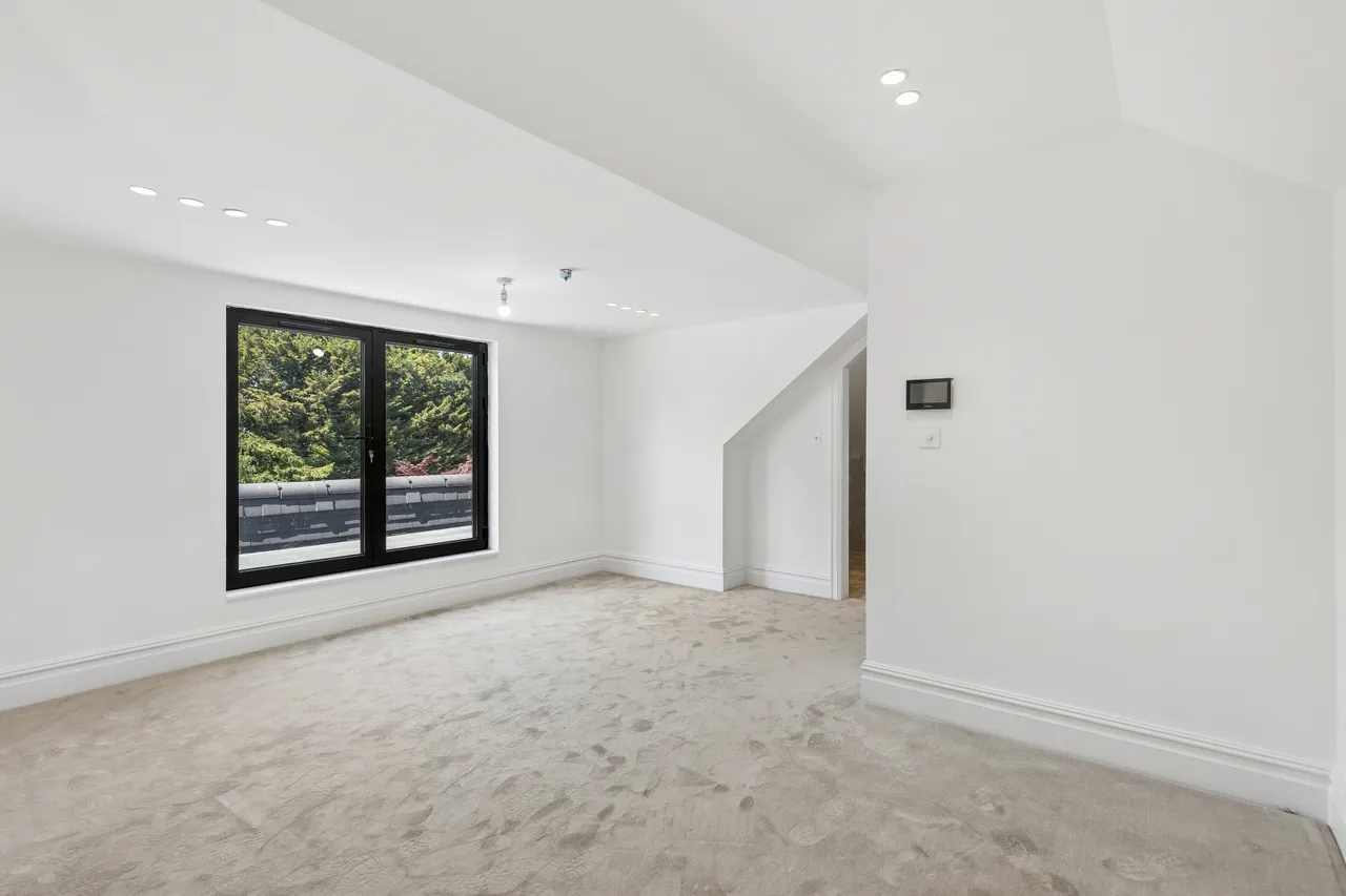 Pipers Green Lane, Edgware, HA8, photo 10