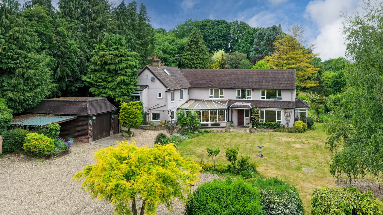 5 bed house for sale — Buslins Lane, CHESHAM