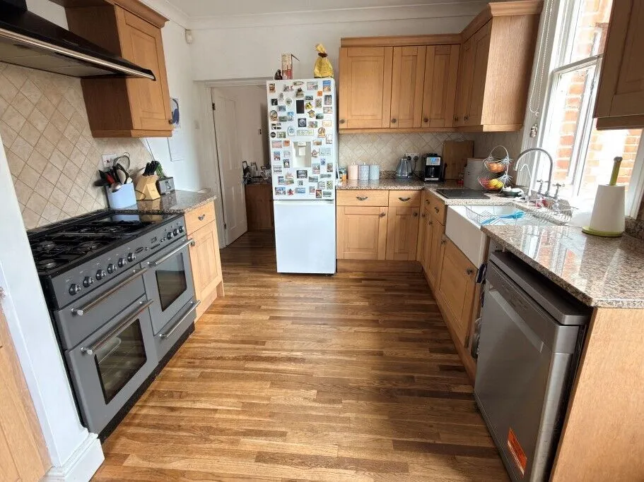 St. Peters Road, Reading, RG6, photo 3